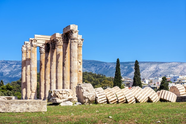 Temple of Olympian Zeus in Athens, Greece: Free Download for Stunning Stock Photos