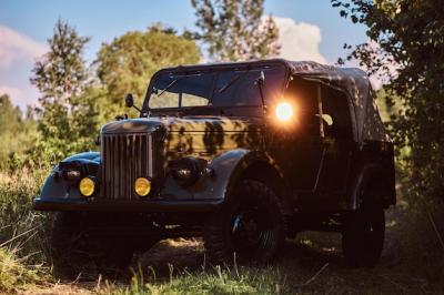 Retro Military Car in a Sunny Steppe Forest – Free Stock Photo for Download