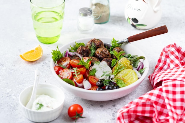 Delicious Greek Meatballs with Tzatziki Sauce – Free Download