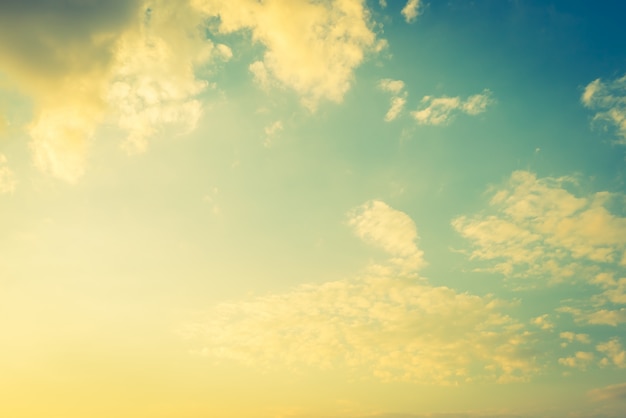 Beautiful Sky with Clouds and Yellow Hues – Free to Download