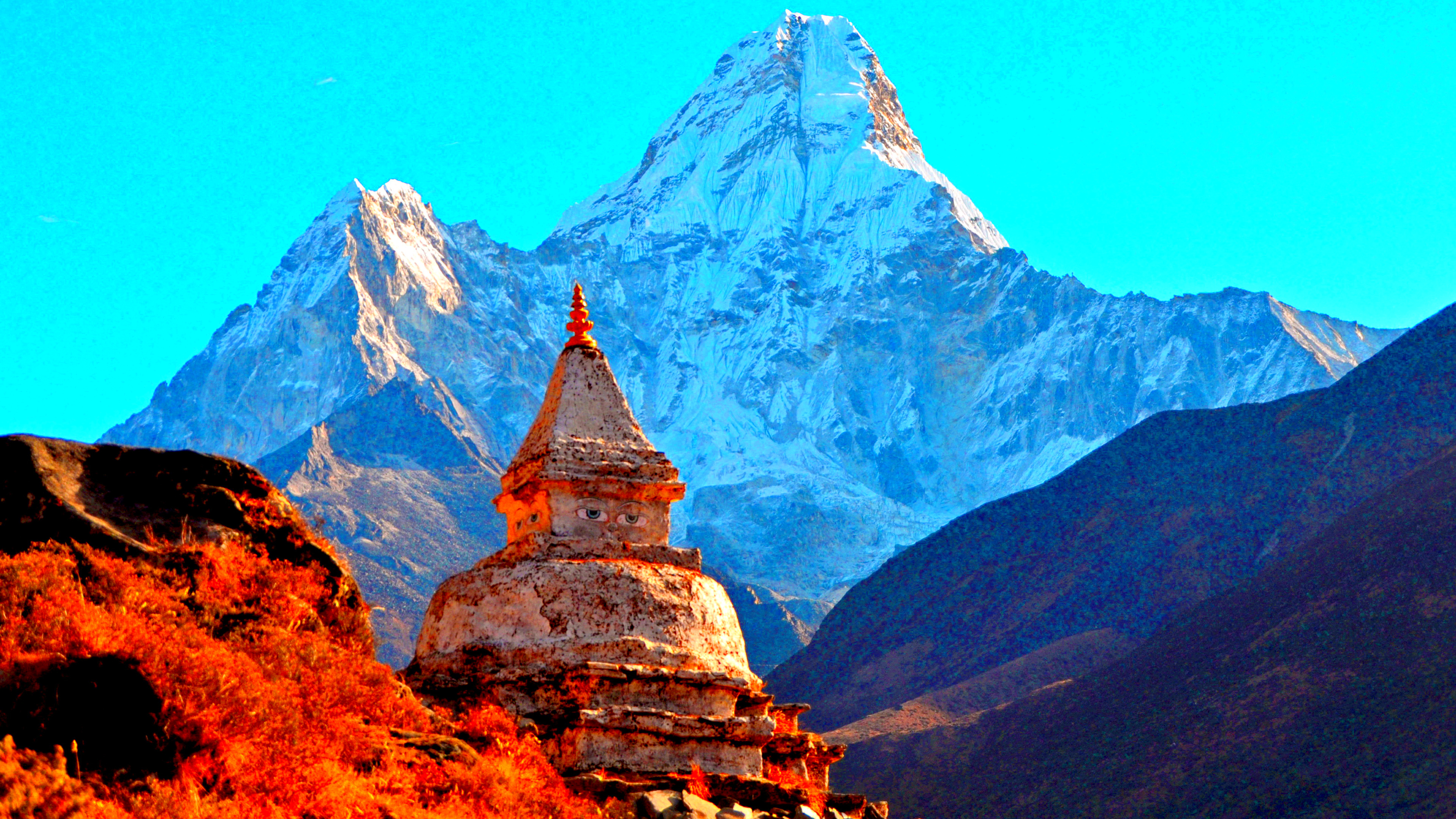 Ama Dablam One of the most beautiful Peak in the world Trekking in Nepal