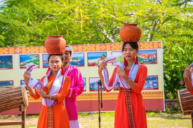 Traditional Cham Girl Dance at Po Sah Inu Temple in Phan Thiet City, Vietnam – Free Download