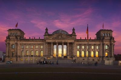 Historic Building at Dusk – Free Download, Free Stock Photo