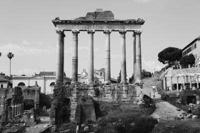 Panoramic View of the Temple of Vespasian and Titus in Rome, Italy – Free Stock Photo for Download