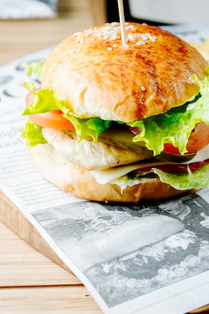 Burger with Tomatoes, Lettuce, and Pickles – Free Stock Photo Download