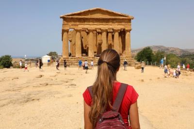 Traveler Girl Explores Greek Temples in Southern Italy – Free Stock Photo to Download