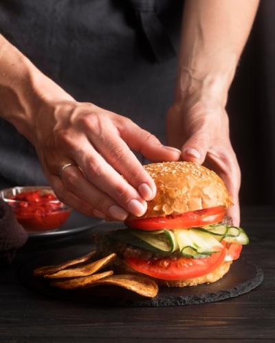 Delicious Front View Arrangement of a Tasty Hamburger – Free Download