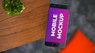 Mobile Mockup: Phone Screen PSD Mockup for Huawei – Free Download