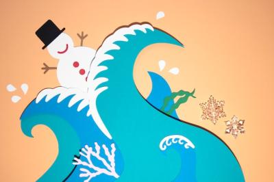 Top View Snowman and Waves – Free Stock Photo for Download