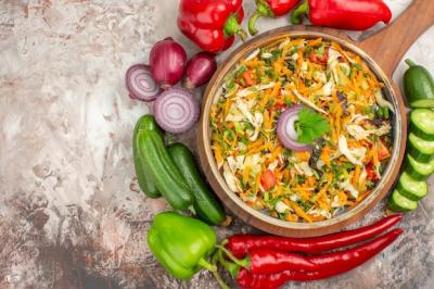 Delicious Vegan Salad with Fresh Vegetables – Free Download