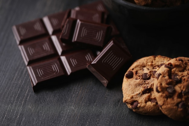 Delicious Chocolate Chip Cookies – Free Download