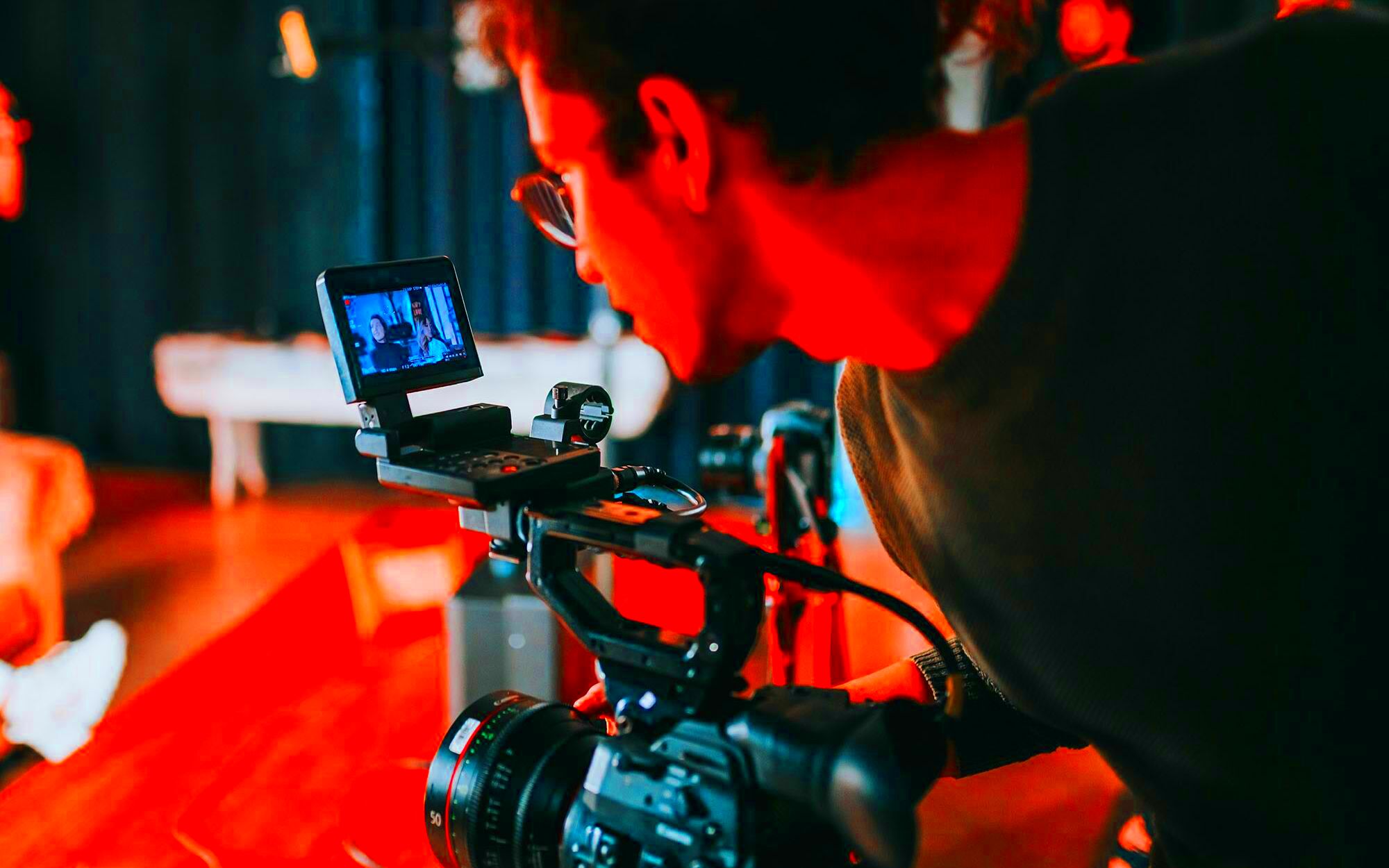 Six Tips to Becoming a Successful Freelance Videographer