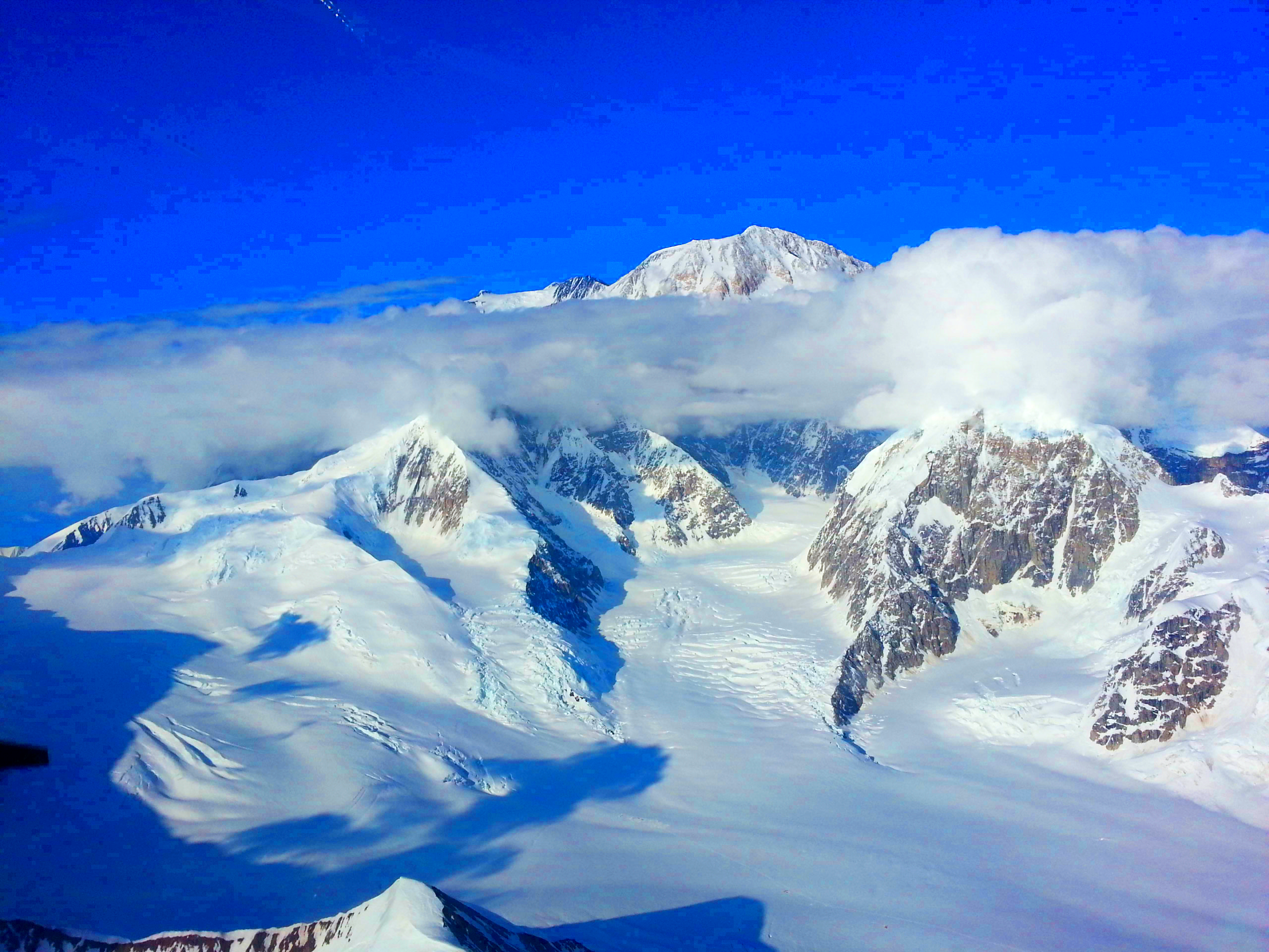 The summit of Denali the highest point in North America 2560x1920 