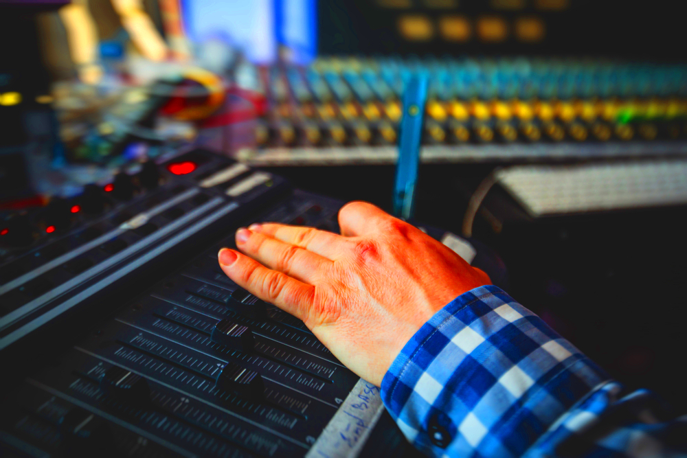 How to Become  Succeed as a Freelance Audio Engineer  Range of Sounds