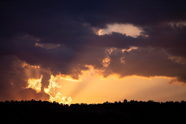 Stunning Sunset Sky with Clouds Background – Free Download