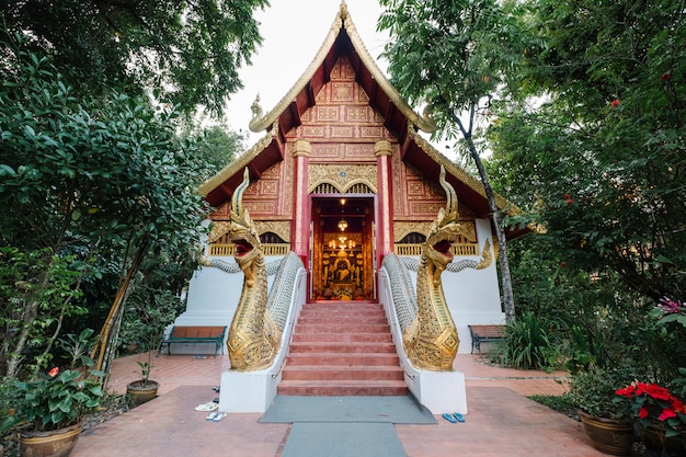 Discover a Stunning Thai Temple in Northern Thailand – Free Download