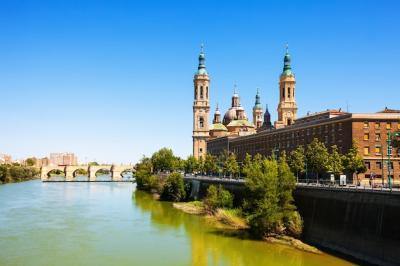 Cathedral and Ebro River in Zaragoza – Free Download