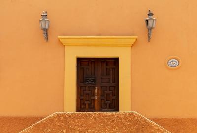 Colorful Mexican Architecture and Urban Landscape – Free to Download