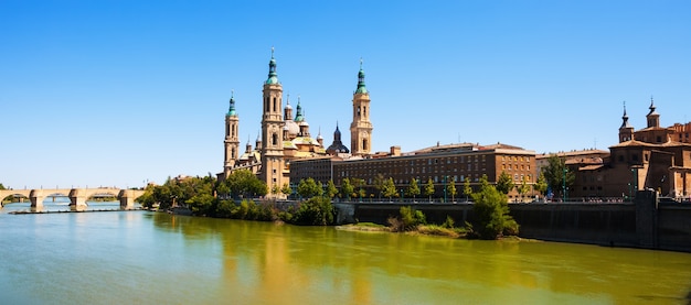 Basilica and Ebro River in Zaragoza – Free Stock Photo for Download