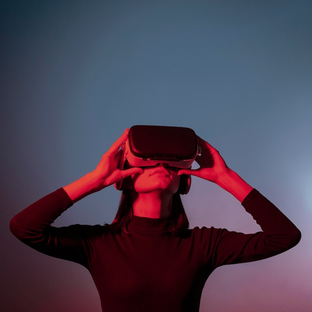 Portrait of a Woman Enjoying Virtual Reality – Free Download