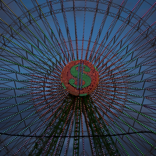 Abstract Neon Lights on a Wonder Wheel – Free Stock Photo for Download