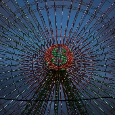 Abstract Neon Lights on a Wonder Wheel – Free Stock Photo for Download