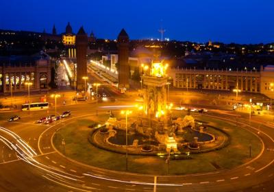 Stunning Night View of Barcelona – Free to Download