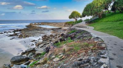 Path to the Sea Baths Near the Pacific Ocean – Free Stock Photo for Download