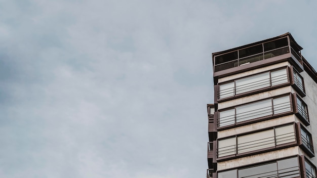 Apartment Building in the City – Free Stock Photo, Download for Free