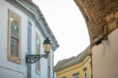 Architecture in the Historic Streets of Faro, Algarve, Portugal – Free Stock Photo Download