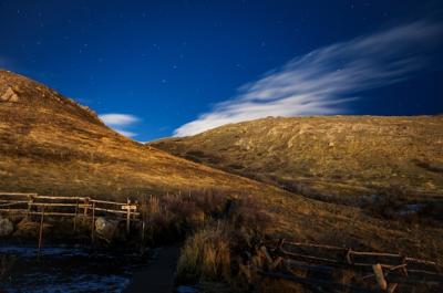 Breathtaking Low Angle Mountain Scenery in Utah – Free Download