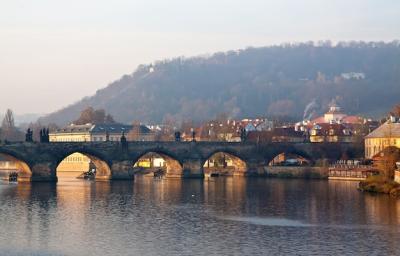 Stunning Morning View of Charles Bridge – Free to Download