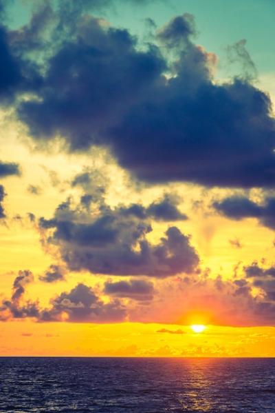 Beautiful Sunset on the Beach – Download Free Stock Photo