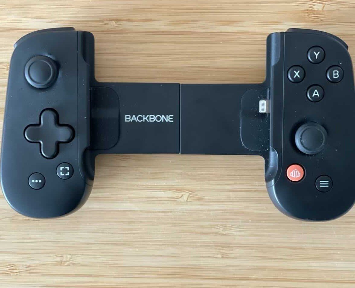 Backbone One Controller Review  WhistleOut