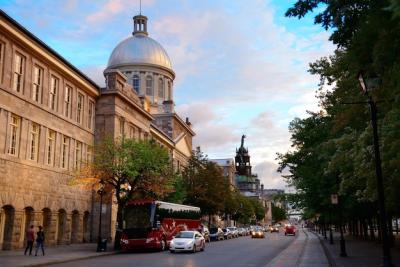 Old Montreal – Free Download Beautiful Stock Photos