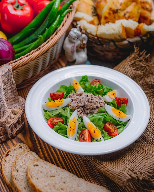 Tuna Salad with Egg, Tomato, and Lettuce – Free Stock Photo for Download