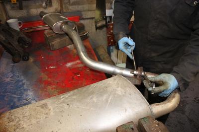 How to Make Your Exhaust Rumble and Improve Your Vehicle’s Performance