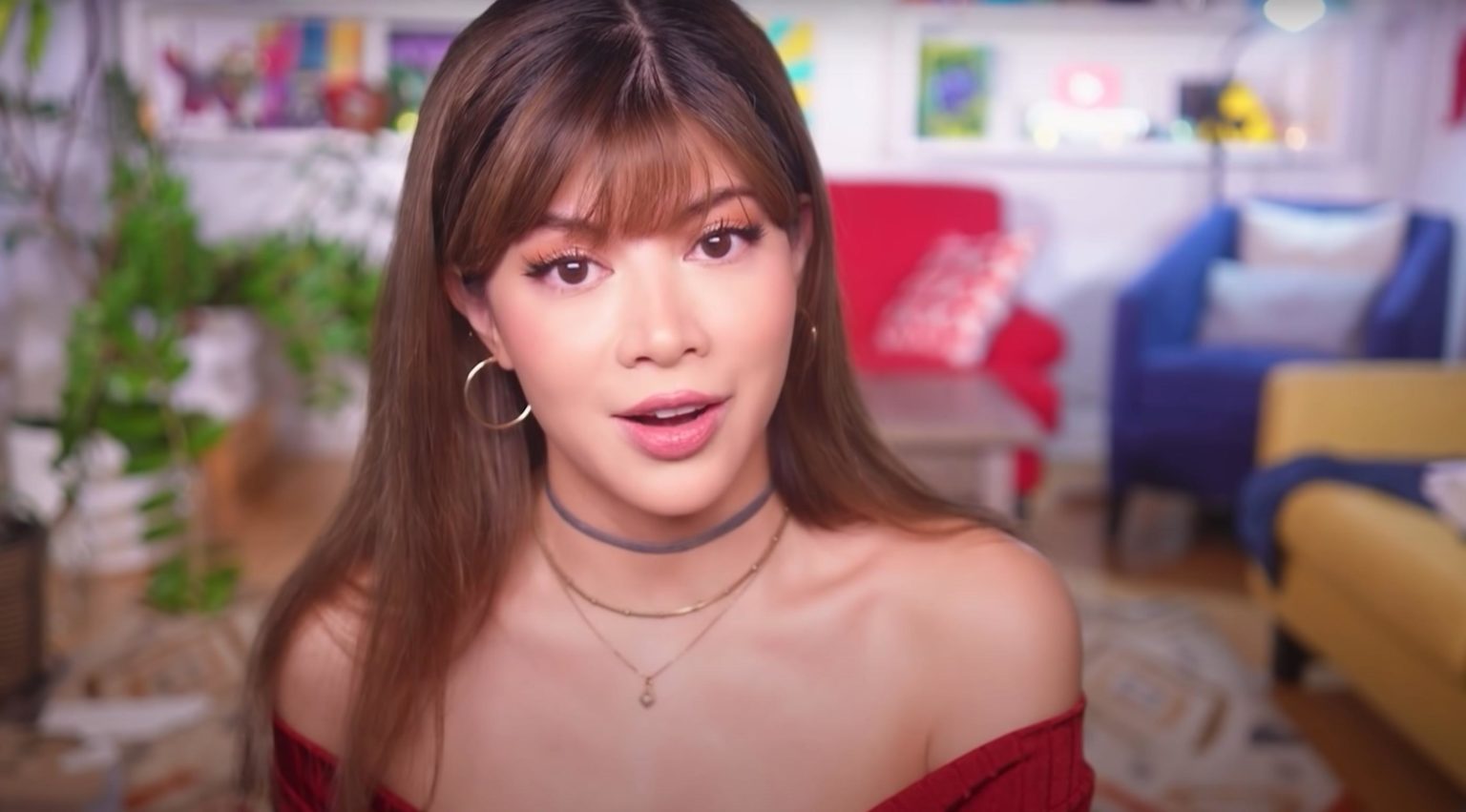 Fans fear Gloom has quit YouTube  six months since she took a break