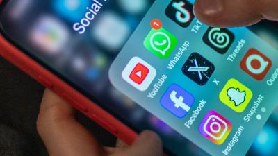 What Does Subscribing on YouTube Do? Benefits for Creators and Viewers