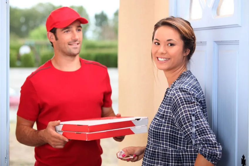 How Much To Tip Pizza Delivery Driver Answer From Insider