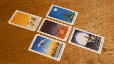 How to Do Tarot on Fiverr