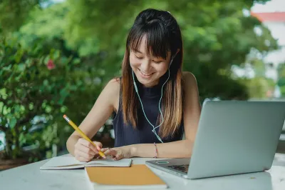 How to Start Content Writing on Fiverr