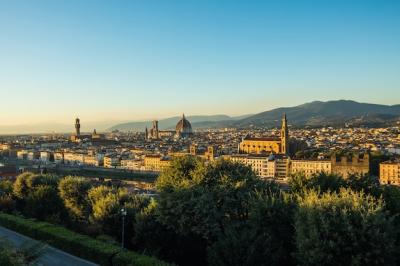 Panoramic View of Historical Florence from Piazzale Michelangelo – Free Download