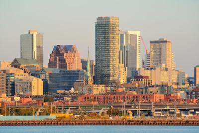 Stunning Toronto Sunrise Reflection Over Lake – Free Stock Photo Download
