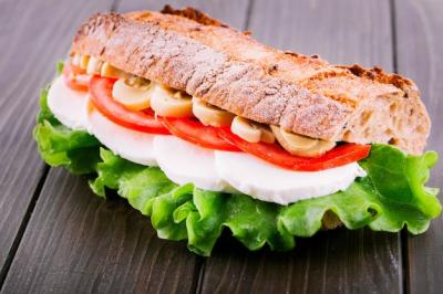 Tasteful Sandwich with Sliced Mushrooms, Tomatoes, Boiled Eggs, and Salad – Free Stock Photo, Download Free