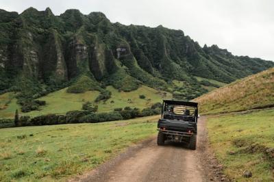 Jeep Car Panorama View in Hawaii – Free Stock Photo for Download