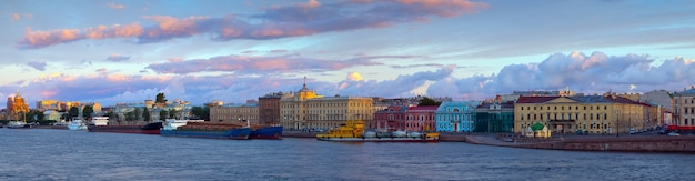 St. Petersburg Morning Views – Free Stock Photo Download
