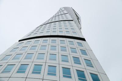 Modern Tall Skyscraper from Below – Free Stock Photo for Download