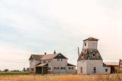 Small Farm in a Large Field – Free Stock Photo for Download