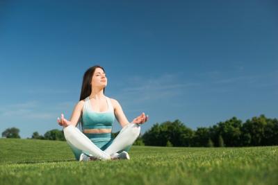 Athletic Woman Practicing Yoga Outdoors – Free Stock Photo, Download Free